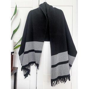 WOOL CASHMERE Oversized Travel Wrap